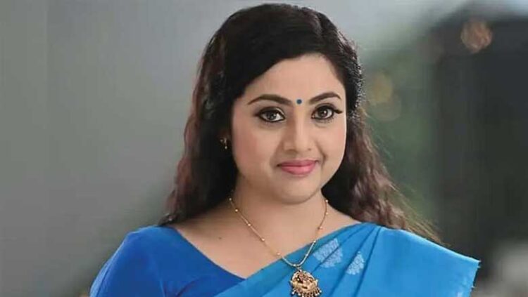 എ​നി​ക്കാ​കെ നാ​ണ​ക്കേ​ടു തോ​ന്നി; മീനയ്ക്ക് തെറി സിനിമയെക്കുറിച്ച പറയാനുണ്ട്…