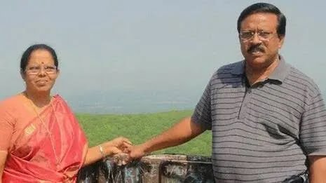 കോട്ടയം ഇന്ദ്രപ്രസ്ഥ ഓഡിറ്റോറിയം ഉടമയും ഭാര്യയും കൊല്ലപ്പെട്ട നിലയിൽ; മൃതദേഹത്തിൽ വസ്ത്രങ്ങളില്ല;കൊലപാതകമെന്ന് സംശയം