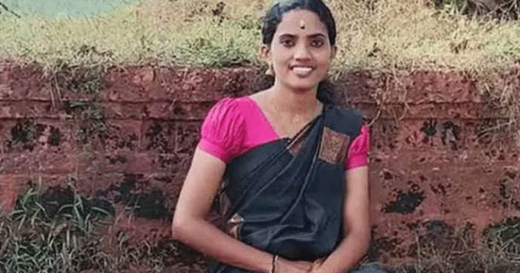 തമിഴ്നാട് സ്വദേശിയുടെ ആക്രമണത്തില് ഗുരുതരമായി പൊള്ളലേറ്റ യുവതി മരിച്ചു