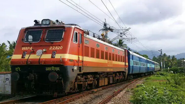 ച​രി​ത്ര​ത്തി​ലെ അ​പൂ​ർ​വ നേ​ട്ടം;  ഇ​ന്‍റ​ഗ്ര​ൽ കോ​ച്ച് ഫാ​ക്ട​റി​ക്കും  സ​ർ​വ​കാ​ല റി​ക്കാ​ർ​ഡ് ; ക​ഴി​ഞ്ഞ​വ​ർ​ഷം നി​ർ​മി​ച്ച​ത് 3007 കോ​ച്ചു​ക​ൾ