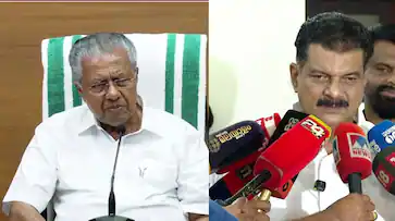 ഇപ്പോള്‍ മുഖ്യമന്ത്രി പറഞ്ഞതാണ് കറക്ടാണ്. ഇപ്പോഴത്തെ എന്റെ അവസ്ഥ കറിവേപ്പില പോലെയാണ്. അതിലെ എല്ലാ പോഷണ ഗുണങ്ങളും ഉറ്റുന്നത് പോലെ ആണല്ലോ എന്നും പി വി അന്‍വര്‍