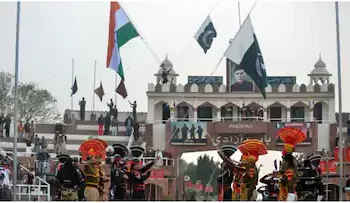 ഇന്ത്യയില്‍നിന്ന് മടങ്ങുന്ന പാക് പൗരന്മാര്‍ക്കായി വാഗാ അതിര്‍ത്തി തുറന്നിടുമെന്ന് പാകിസ്ഥാൻ