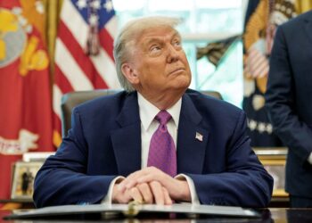 വിമാനം തകര്‍ന്ന് വീണുണ്ടായ ദുരന്തത്തിൽ ഇന്ത്യക്ക് എല്ലാ വിധ പിന്തുണയും സഹായവും നൽകുമെന്ന് ഡോണൾഡ് ട്രംപ്