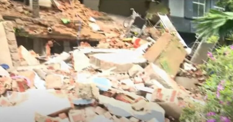 കോട്ടയം മെഡിക്കല് കോളജിലെ കെട്ടിടം തകര്ന്നു വീണു, തകർന്നത് ഓര്ത്തോപീഡിക് വാര്ഡിന്റെ ഭാഗം