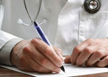 വായിക്കാന്‍ കഴിയുന്ന രീതിയില്‍ ഡോക്ടര്‍മാര്‍ മരുന്ന് കുറിക്കണം, ഉപഭോക്തൃ തര്‍ക്ക പരിഹാര കോടതി