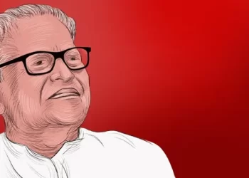 ജന്മദിനത്തിന് കാത്തുനിൽക്കാതെ അച്ഛൻ യാത്രയായി; വൈകാരിക കുറിപ്പുമായി വിഎസിന്റെ മകൻ