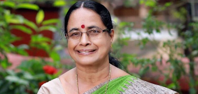 കോണ്‍ഗ്രസിലേക്കോ? ഉമ്മന്‍ ചാണ്ടി അനുസ്മരണ പരിപാടിയിലേക്കുള്ള ക്ഷണത്തിൽ പ്രതികരിച്ച് അയിഷ പോറ്റി