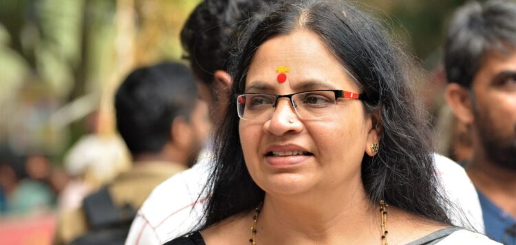 A.M.M.A തെരഞ്ഞെടുപ്പ്: ‘സ്ത്രീകൾ നേതൃസ്ഥാനത്തേക്ക് വരണം; മമ്മൂട്ടിയും മോഹൻലാലും മുൻകൈയെടുക്കണം’; ഭാഗ്യലക്ഷ്മി