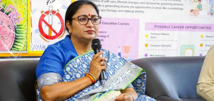 ഡല്‍ഹി മുഖ്യമന്ത്രി രേഖ ഗുപ്തയ്ക്ക് നേരെ ആക്രമണം; അക്രമി അറസ്റ്റിലെന്ന് റിപ്പോര്‍ട്ട്