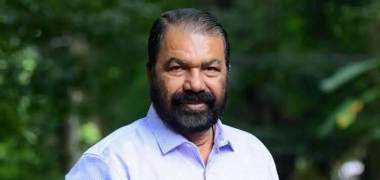 രാഹുലിന് പരസ്യപിന്തുണ: ‘ഇതാണ് യഥാര്‍ത്ഥ കോണ്‍ഗ്രസ്’; വിമര്‍ശിച്ച് വി ശിവന്‍കുട്ടി