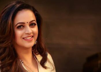 അമ്മയില്‍ താന്‍ അംഗമല്ല, തെരഞ്ഞെടുപ്പുമായി ബന്ധപ്പെട്ട വിഷയങ്ങള്‍ അറിയില്ല: ഭാവന ഇപ്പോള്‍ വിഷയത്തില്‍ പ്രതികരിക്കാനില്ലെന്നും ഭാവന