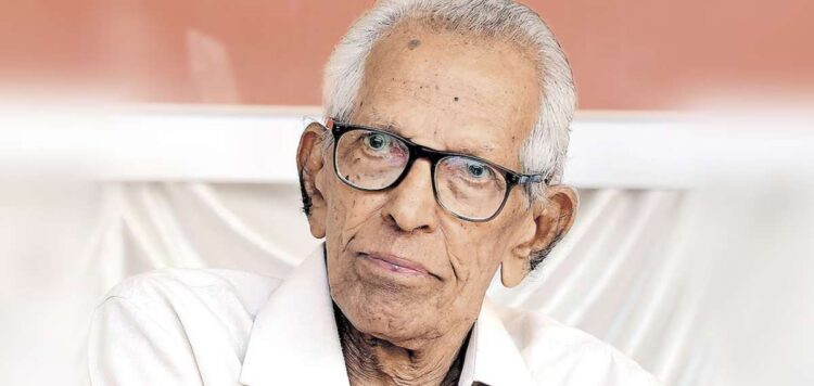 എം കെ സാനുവിന് നാട് ഇന്ന് വിട ചൊല്ലും; സംസ്‌കാരം വൈകീട്ട് സംസ്ഥാന സര്‍ക്കാരിന്റെ ഔദ്യോഗിക ബഹുമതികളോടെ