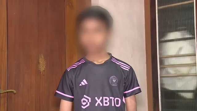 വിദ്യാര്ത്ഥിയുടെ കര്ണപടം അടിച്ച് പൊട്ടിച്ച സംഭവം; ഹെഡ്മാസ്റ്റര്ക്കെതിരെ പൊലീസ് കേസ്