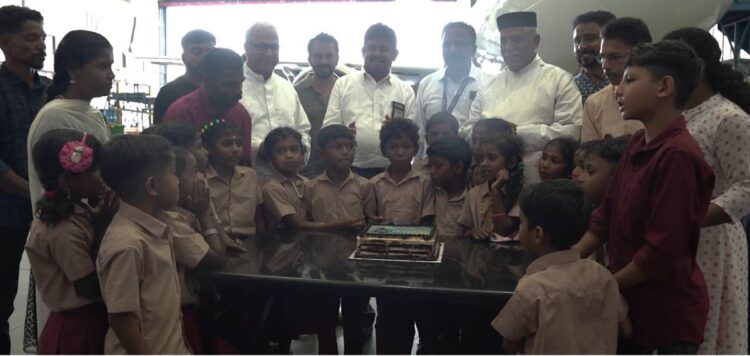 ബസിൽ കയറ്റാമോയെന്ന് ചോദ്യം, മെട്രോയിൽ കയറ്റി മമ്മൂട്ടി; മഹാനടന്റെ പിറന്നാൾ ആഘോഷിച്ച് അട്ടപ്പാടിയിലെ കുട്ടികൾ