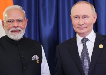 ഇന്ത്യയ്ക്ക് വമ്പൻ ഓഫറുമായി റഷ്യ; ക്രൂഡ് ഓയിൽ വില കുറച്ചു