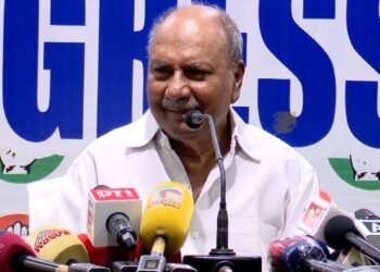 മുത്തങ്ങ, ശിവഗിരി, മാറാട് സംഭവങ്ങളിൽ ഖേദം; റിപ്പോർട്ട് പുറത്തുവിടണമെന്ന് സർക്കാരിനോട് എ കെ ആന്റണി