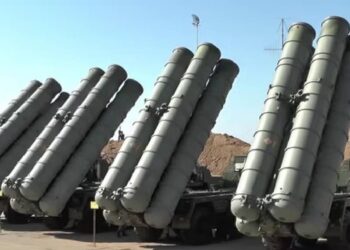 യുഎസ് താക്കീത് അവഗണിച്ച് ഇന്ത്യ; റഷ്യയില്‍നിന്ന് കൂടുതല്‍ എസ് 400 വാങ്ങും; ചര്‍ച്ച നടക്കുന്നുവെന്ന് അധികൃതര്‍