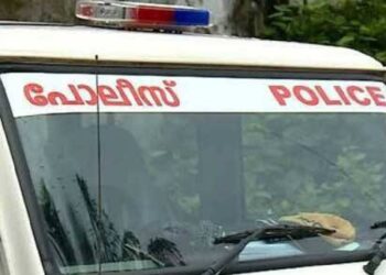 പെണ്‍കുട്ടിയുടെ സ്വകാര്യദൃശ്യങ്ങള്‍ ഉണ്ടെന്ന് ഭീഷണിപ്പെടുത്തി പിതാവില്‍ നിന്ന് ആറരലക്ഷം ആവശ്യപ്പെട്ടു;അറസ്റ്റ്