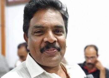 ശബരിമല സ്വർണക്കൊള്ളക്കേസ്; മുരാരി ബാബു അറസ്റ്റിൽ