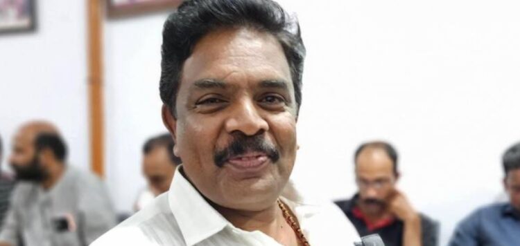 ശബരിമല സ്വർണക്കൊള്ളക്കേസ്; മുരാരി ബാബു അറസ്റ്റിൽ