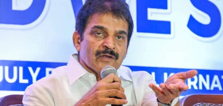 സംസ്ഥാന കോണ്‍ഗ്രസില്‍ കെ സി വേണുഗോപാലിനെതിരെ പടയൊരുക്കം; എ, ഐ ഗ്രൂപ്പുകള്‍ കൈകോര്‍ക്കാന്‍ നീക്കം