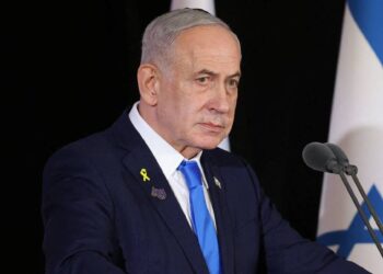 വെടിനിർത്തൽ കരാർ ലംഘിച്ചുവെന്ന് ആരോപണം; ഗാസയിൽ ശക്തമായ ആക്രമണം നടത്താൻ ഉത്തരവിറക്കി നെതന്യാഹു