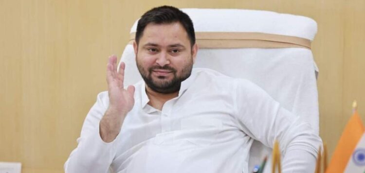 ബിഹാറില്‍ തേജസ്വി യാദവ് മഹാസഖ്യത്തിന്‍റെ മുഖ്യമന്ത്രി സ്ഥാനാര്‍ത്ഥി; പ്രഖ്യാപിച്ച് അശോക് ഗെഹ്ലോട്ട്