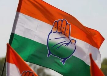 ഇനി ഒറ്റക്ക്; മുംബൈയില്‍ തനിച്ച് മത്സരിക്കാന്‍ കോണ്‍ഗ്രസ്, ‘സഖ്യം പാര്‍ട്ടിയെ തളര്‍ത്തി,ഇനി അത് വേണ്ട’