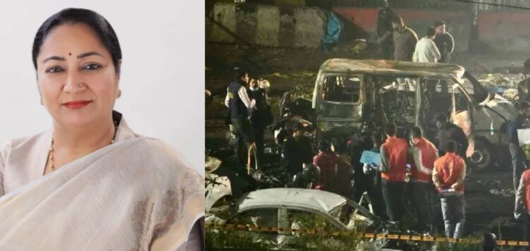 ചെങ്കോട്ട സ്ഫോടനം;മരിച്ചവരുടെ കുടുംബാംഗങ്ങള്ക്ക് 10 ലക്ഷം രൂപ വീതം ധനസഹായം പ്രഖ്യാപിച്ച് ഡല്ഹി മുഖ്യമന്ത്രി