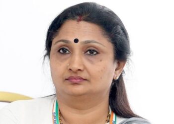 ഇനി മേയർ സ്ഥാനത്തേക്കില്ല, മാനദണ്ഡങ്ങൾ ലംഘിക്കപ്പെട്ടു എന്ന പരാതിയുണ്ട്’; കടുത്ത അതൃപ്തിയിൽ ദീപ്തി മേരി വർഗീസ്