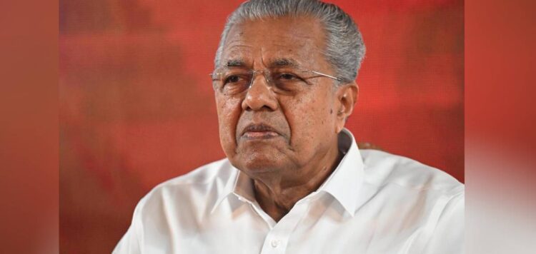 മുഖ്യമന്ത്രിയെ കണ്ട് അതിജീവിത; നടിയെ ആക്രമിച്ച കേസിൽ സർക്കാർ ഒപ്പമുണ്ടെന്ന് ഉറപ്പുനൽകി മുഖ്യമന്ത്രി