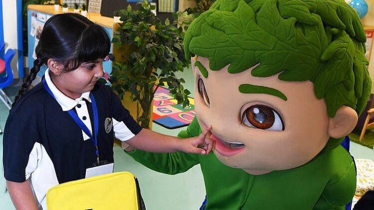 ഒമാനിലെ ഇന്ത്യൻ സ്കൂളിലേക്ക് അധ്യാപകർക്ക് വീണ്ടും അവസരം