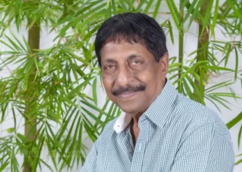 നടനും സംവിധായകനും തിരക്കഥാകൃത്തുമായ ശ്രീനിവാസൻ അന്തരിച്ചു; 48 വർഷം നീണ്ട സിനിമാ ജീവിതത്തിന് വിട