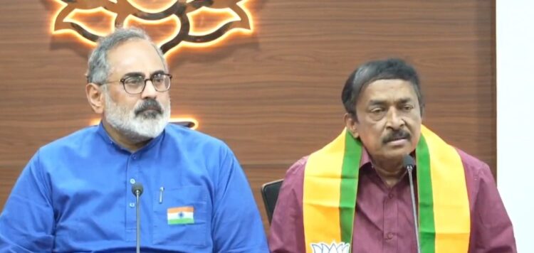 സിപിഐഎം സഹയാത്രികൻ റെജി ലൂക്കോസ് ബിജെപിയിൽ