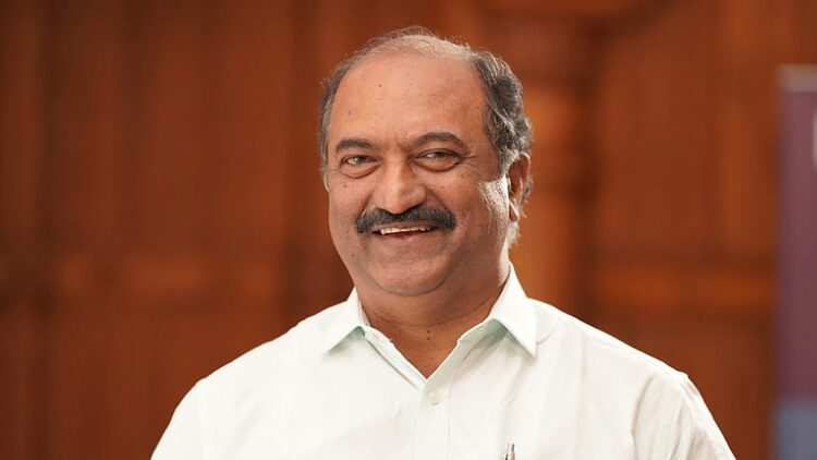 കേരളം കടക്കെണിയിലല്ല, പൊതുകടം ദേശീയ ശരാശരിയേക്കാള്‍ താഴെ; തനത് നികുതി ഇരട്ടിയായി’