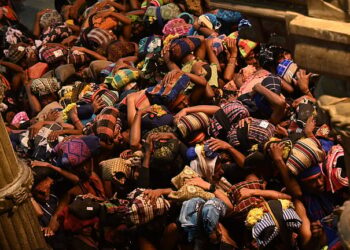 തിരുവാഭരണ ഘോഷയാത്ര ഇന്ന്; ഭക്തിസാന്ദ്രമായി ശബരിമല; മകരവിളക്ക് 14ന്