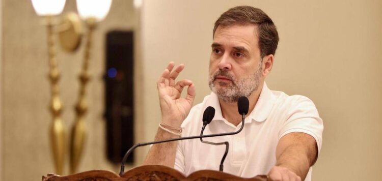 കർഷകരും തൊഴിലാളികളും തെരുവിലാണ്, മോദിജി ഇനിയെങ്കിലും അവരെ കേൾക്കുമോ?’; പണിമുടക്കിന് ഐക്യദാർഢ്യവുമായി രാഹുൽ