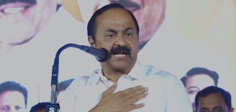 ഇടതുപക്ഷ സഹയാത്രികരെ കണ്ടാൽ ചേർത്തുപിടിച്ചോളണം, സർക്കാരിനെ താഴെയിറക്കാൻ അവർക്കാണ് വാശി; വി ഡി സതീശൻ