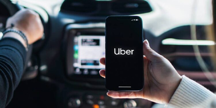 ഊബറിന്‍റെ തൊഴിലാളി വിരുദ്ധനയം; സംസ്ഥാനത്ത് ഓൺലൈൻ ടാക്സി-ഗിഗ് തൊഴിലാളികൾ നാളെ മുതൽ പണിമുടക്കിലേക്ക്