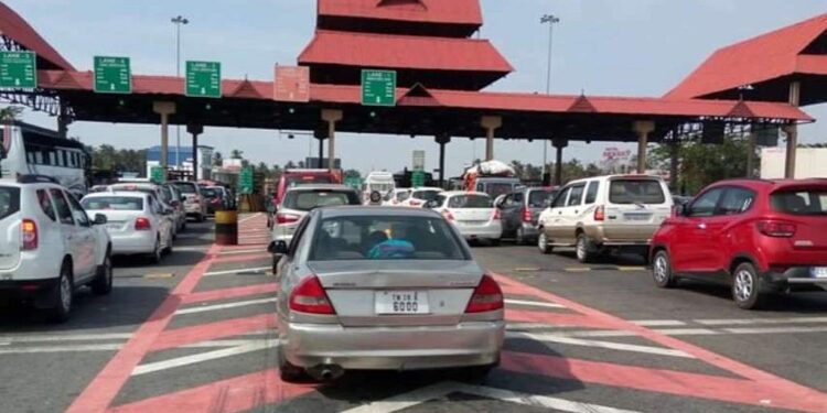 ടോള്‍ പ്ലാസകളില്‍ ഏപ്രില്‍ ഒന്നുമുതല്‍ പണം സ്വീകരിക്കില്ല, നിര്‍ണായക നീക്കവുമായി കേന്ദ്രം