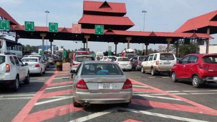 ടോള് പ്ലാസകളില് ഏപ്രില് ഒന്നുമുതല് പണം സ്വീകരിക്കില്ല, നിര്ണായക നീക്കവുമായി കേന്ദ്രം