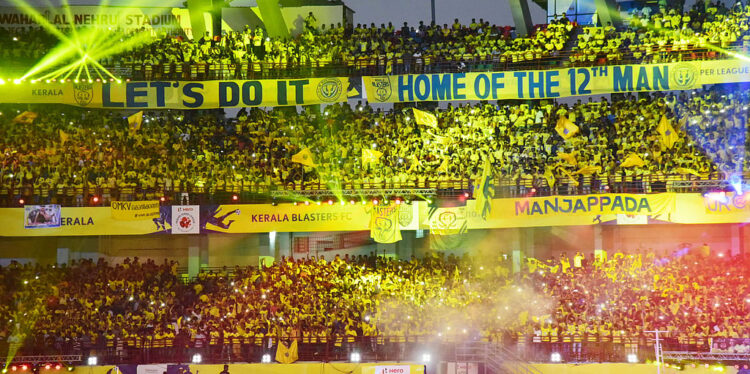 ഐഎസ്എല്; കൊച്ചി നഗരത്തില് നാളെ ഗതാഗത നിയന്ത്രണം, മെട്രോ രാത്രി 11.30 വരെ