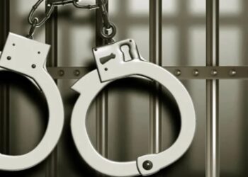 പരീക്ഷയില് ജയിപ്പിക്കാമെന്ന് വാഗ്ദാനം; മെഡിക്കല് വിദ്യാര്ത്ഥിനിയെ പീഡിപ്പിച്ച ഡോക്ടര് അറസ്റ്റില്