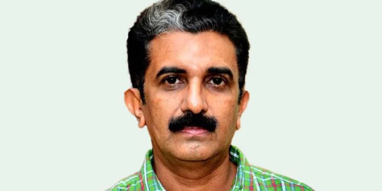 നവീൻ ബാബുവിന്‍റെ മരണത്തിൽ തുടരന്വേഷണം; നാല് കാര്യങ്ങൾ അന്വേഷിച്ച് റിപ്പോർട്ട് സമർപ്പിക്കണമെന്ന് കോടതി