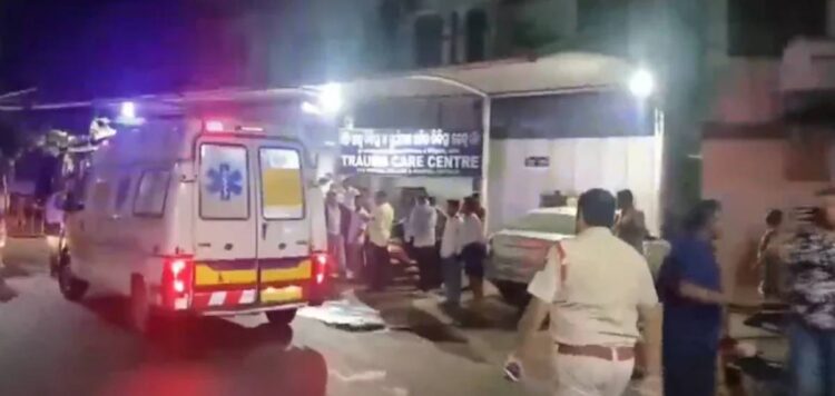 ഒഡീഷയില്‍ സര്‍ക്കാര്‍ മെഡിക്കല്‍ കോളേജില്‍ തീപിടിത്തം; 10 രോഗികള്‍ വെന്തുമരിച്ചു