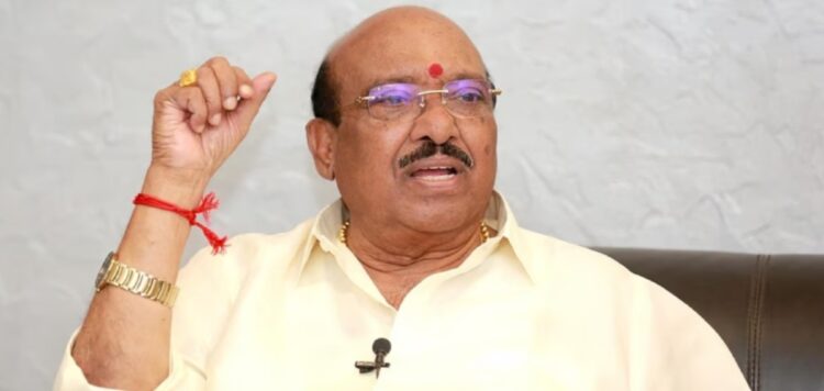 വെള്ളാപ്പള്ളി നടേശന് ആശ്വാസം; എസ്എന്ഡിപി യോഗം ഭാരവാഹി സ്ഥാനത്തുനിന്ന് നീക്കിയ ഉത്തരവിന് സ്റ്റേ