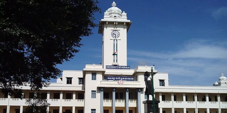 സംസ്ഥാനത്തെ സര്‍വകലാശാലകള്‍ക്ക് ഇനി ഒരേ സമയക്രമം; അക്കാദമിക കലണ്ടറിന് അംഗീകാരം