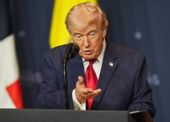 ആര്‍ക്കും വാങ്ങാം’, റഷ്യന്‍ എണ്ണയില്‍ നിലപാട് മാറ്റി ട്രംപ്; 30 ദിവസത്തെ ഇളവ് ക്രൂഡ് ഓയില്‍ വില കുറഞ്ഞു