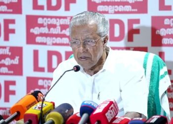 എസ്ഡിപിഐ നിലപാട് അവരോട് ചോദിക്കണം’; ഡീല്‍ ആരോപണത്തില്‍ ക്ഷുഭിതനായി മുഖ്യമന്ത്രി