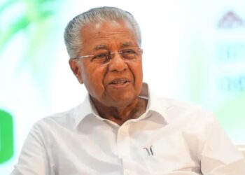 ഞങ്ങൾ ജനങ്ങളോട് ഒപ്പമാണ്, ജനങ്ങൾ ഞങ്ങളോട് ഒപ്പമാണ്: പിണറായി വിജയൻ